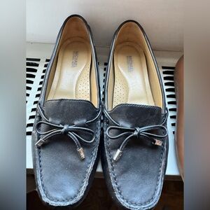 Michael Kors Men's Black Leather Moccasin Loafers with Bow Detail